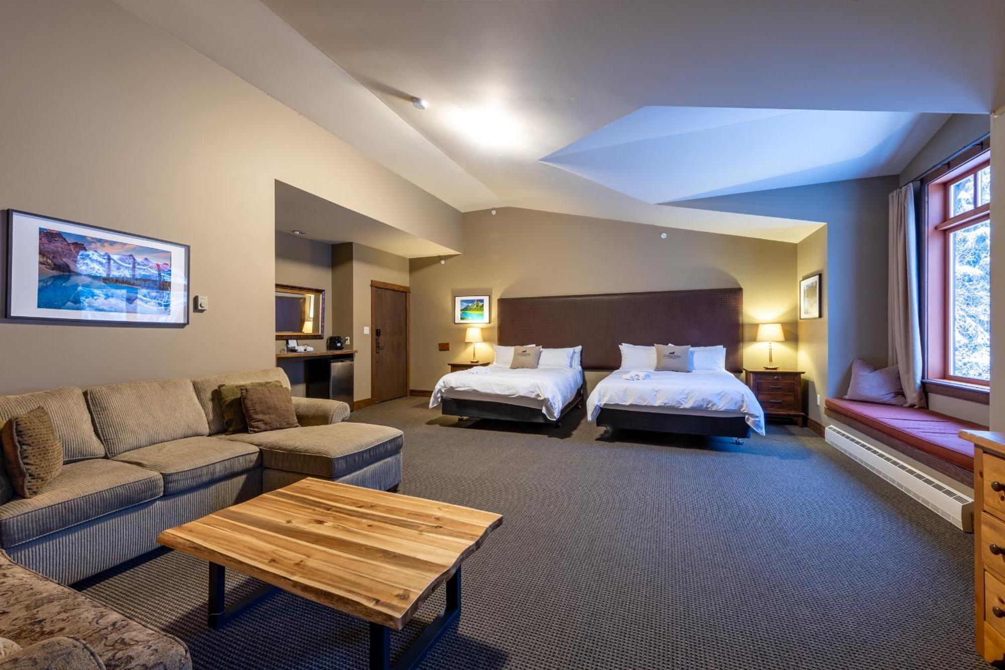 Copper Horse Lodge Golden Buitenkant foto