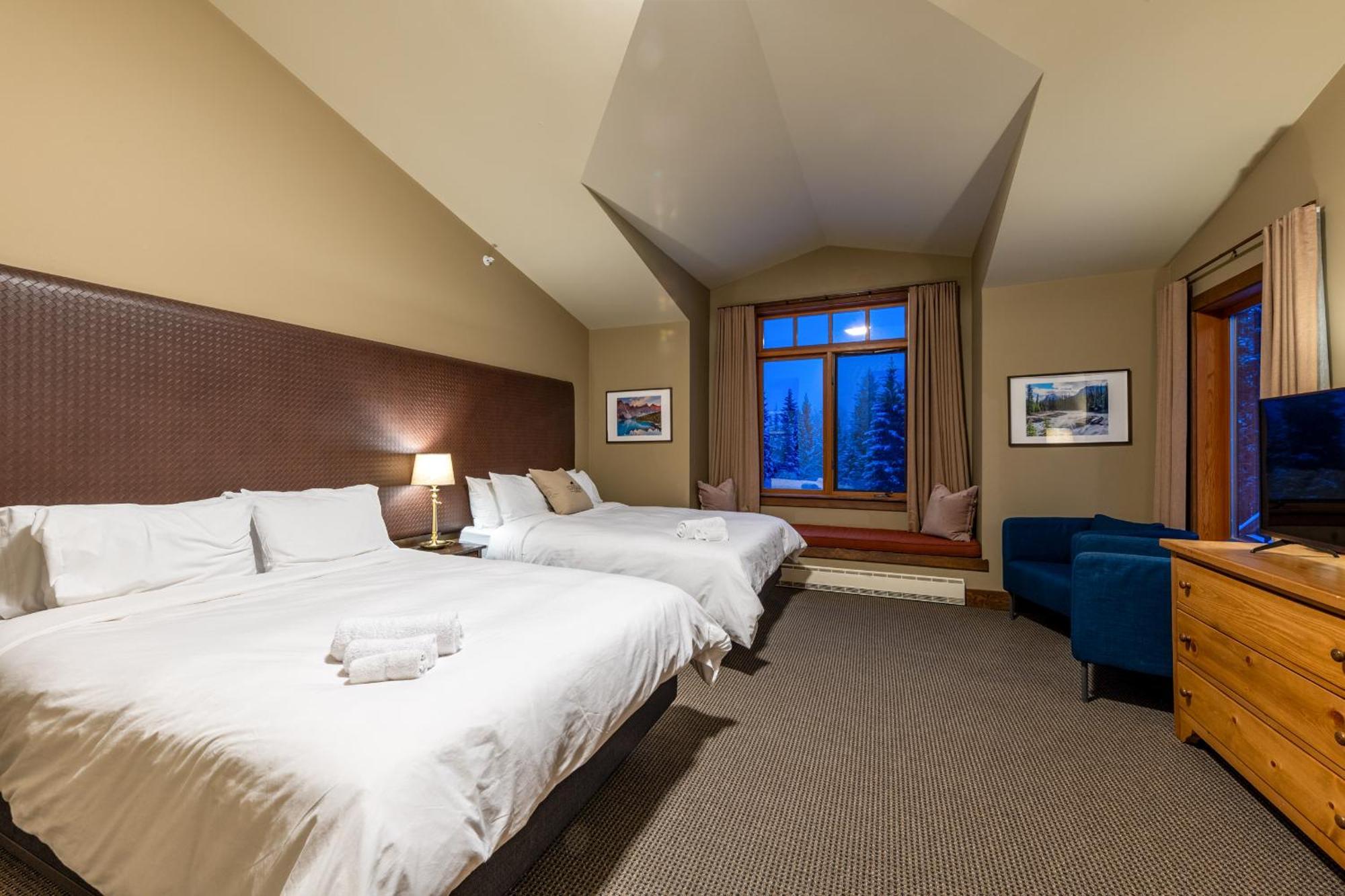 Copper Horse Lodge Golden Buitenkant foto