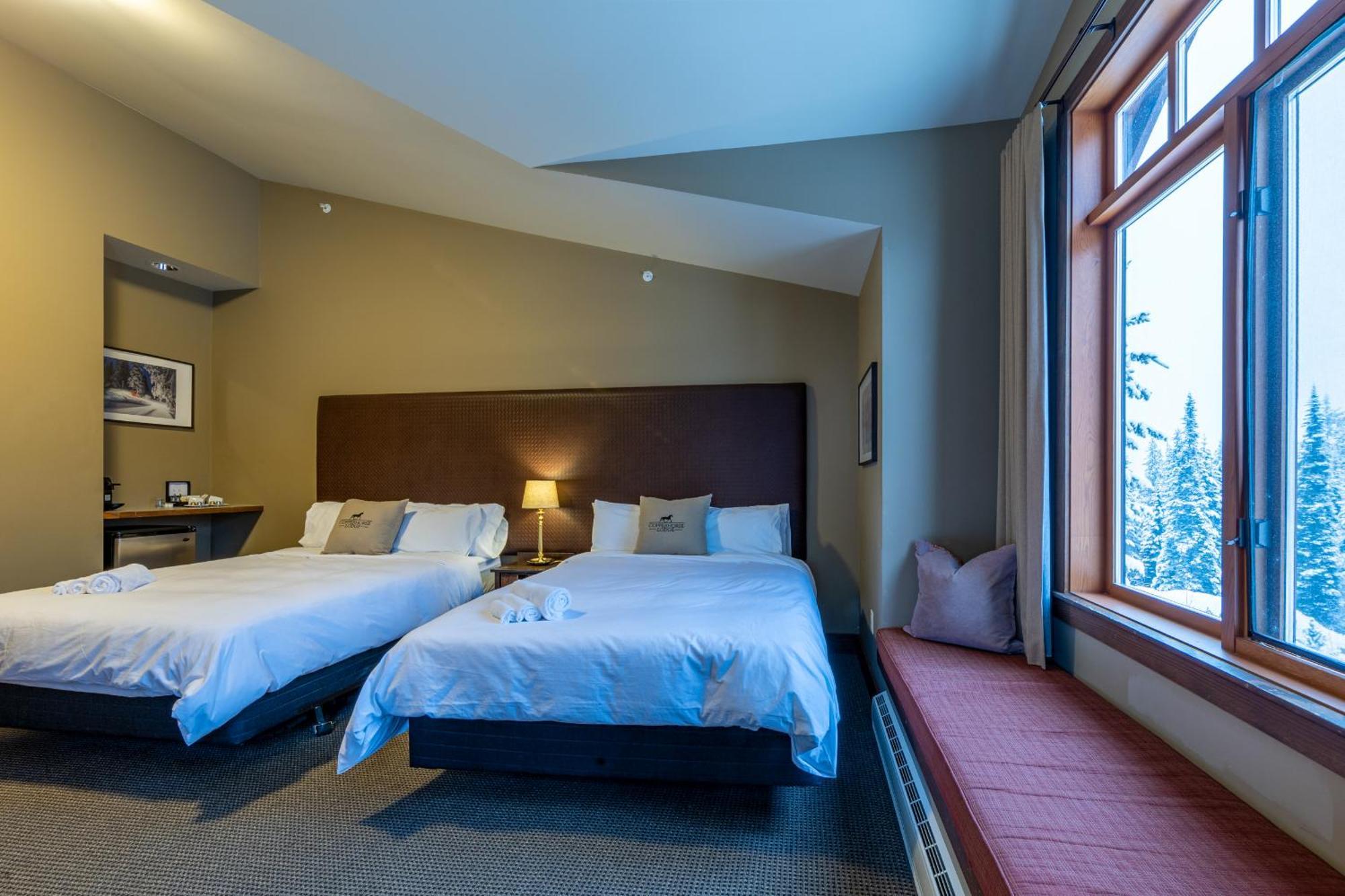 Copper Horse Lodge Golden Buitenkant foto