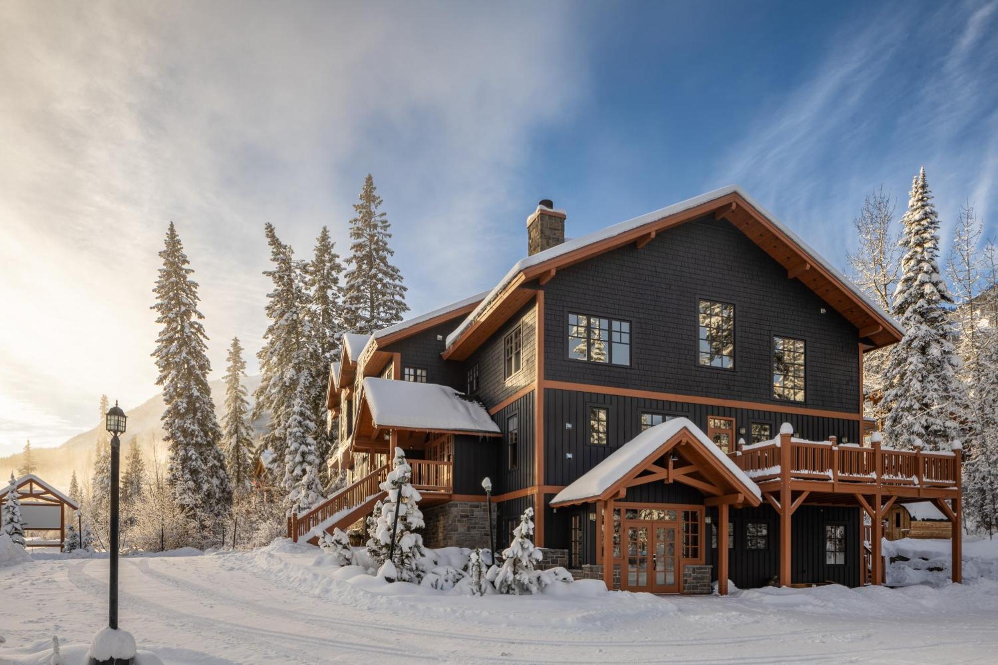 Copper Horse Lodge Golden Buitenkant foto